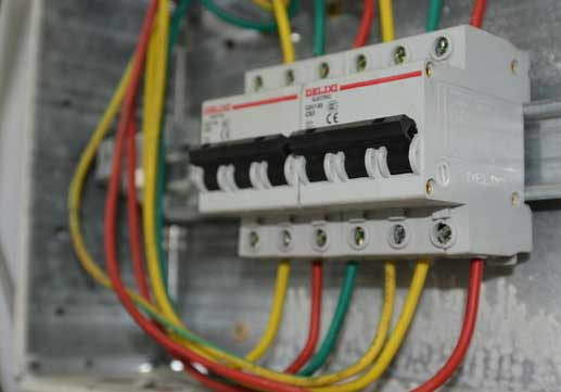 解析為什么電梯不接漏電保護開關 